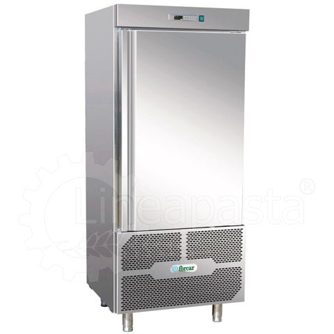 Ventilated blast chiller with gas defrosting AB5514